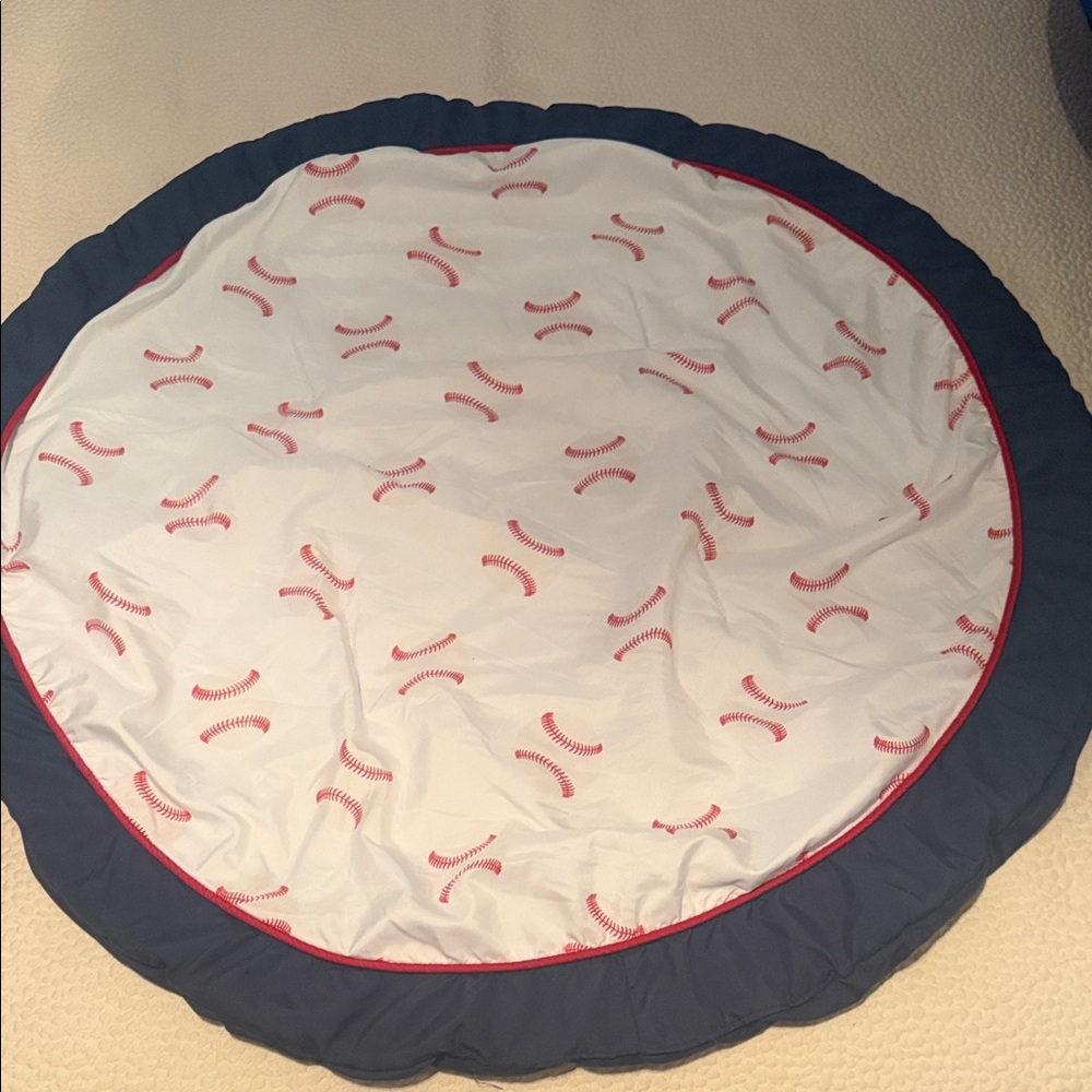 Play mat Navy and White Baseball-Themed Round Throw